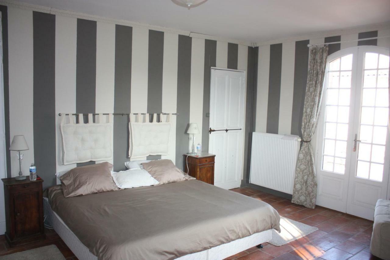 Presbytere De Jonquiere Bed and Breakfast Lavaur  Εξωτερικό φωτογραφία