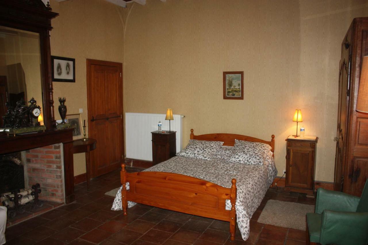 Presbytere De Jonquiere Bed and Breakfast Lavaur  Εξωτερικό φωτογραφία